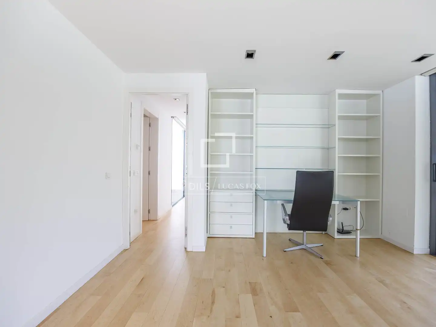 Bedroom of Houses for sale in Sagunto / Sagunt  with Air Conditioner, Parquet flooring and Swimming Pool