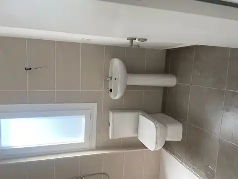 Bathroom of Flat for rent in Gines, Sevilla