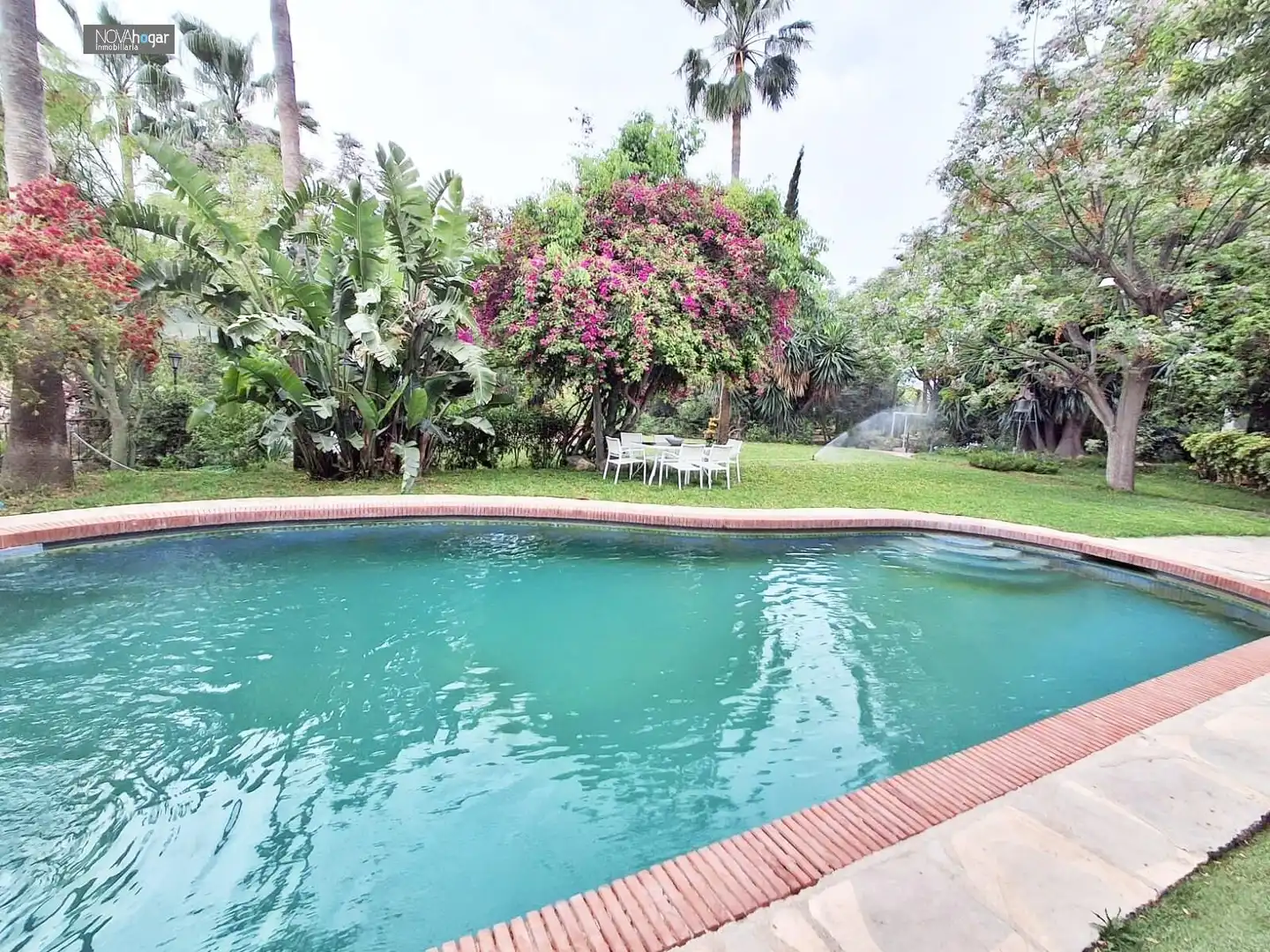 Piscina de Finca rústica en venda en Málaga amb Aire condicionat, Calefacció i Jardí privat