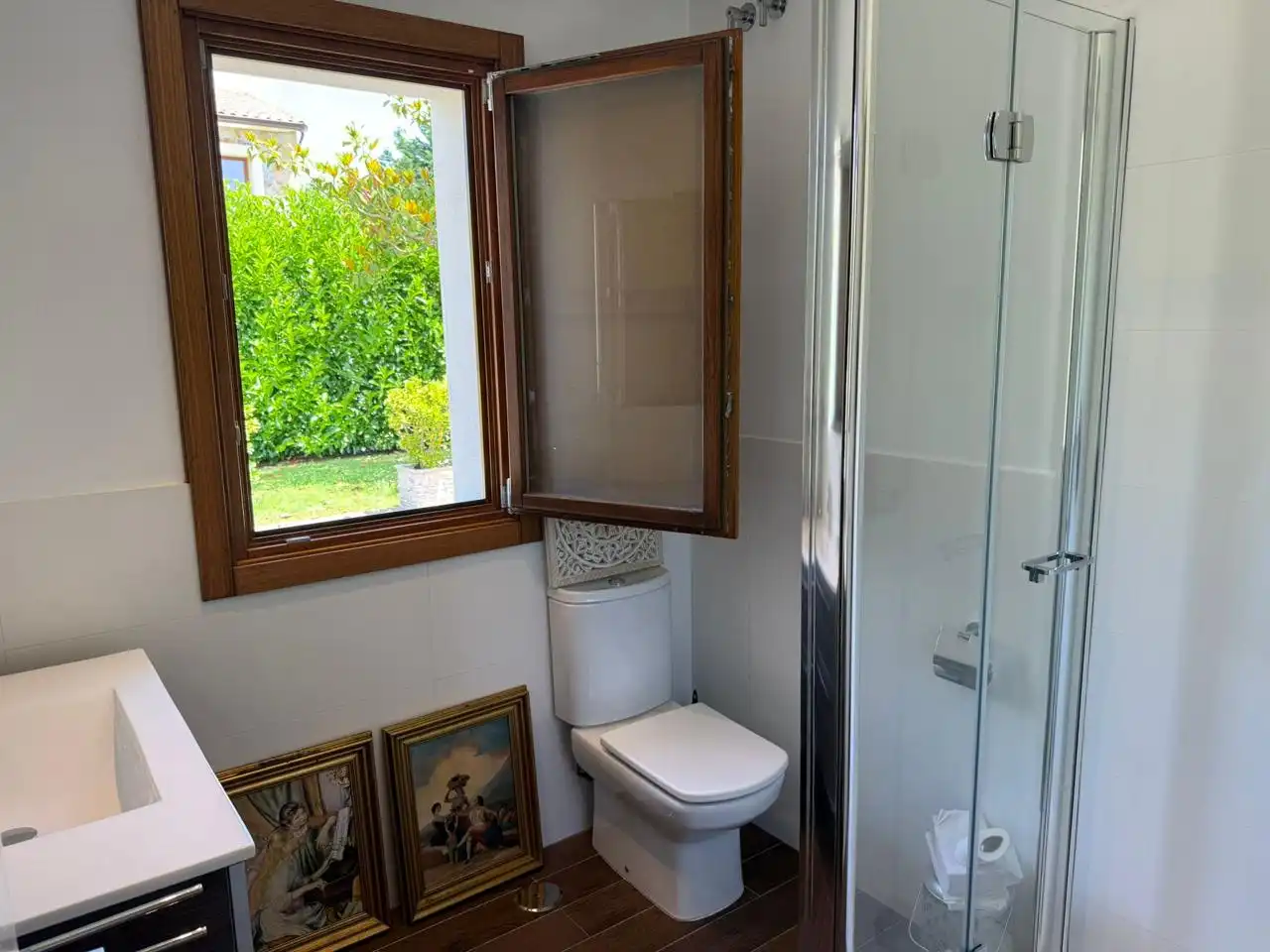 Baño de Casa o chalet en venta en Ribamontán al Mar con Jardín privado, Terraza y Piscina