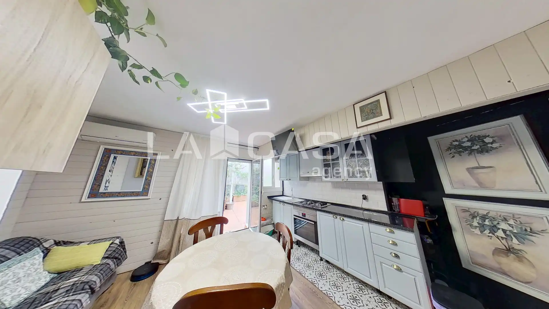 Cocina de Ático en venta en Barcelona con Terraza y Balcón