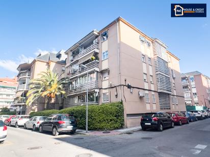 Außenansicht von Wohnung zum verkauf in Majadahonda mit Terrasse