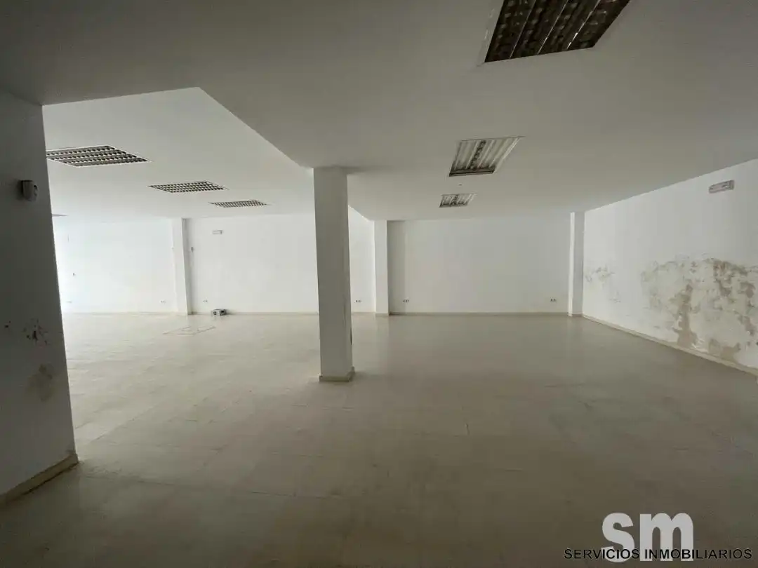 Local comercial en venta en Coria del Río, imagen 9