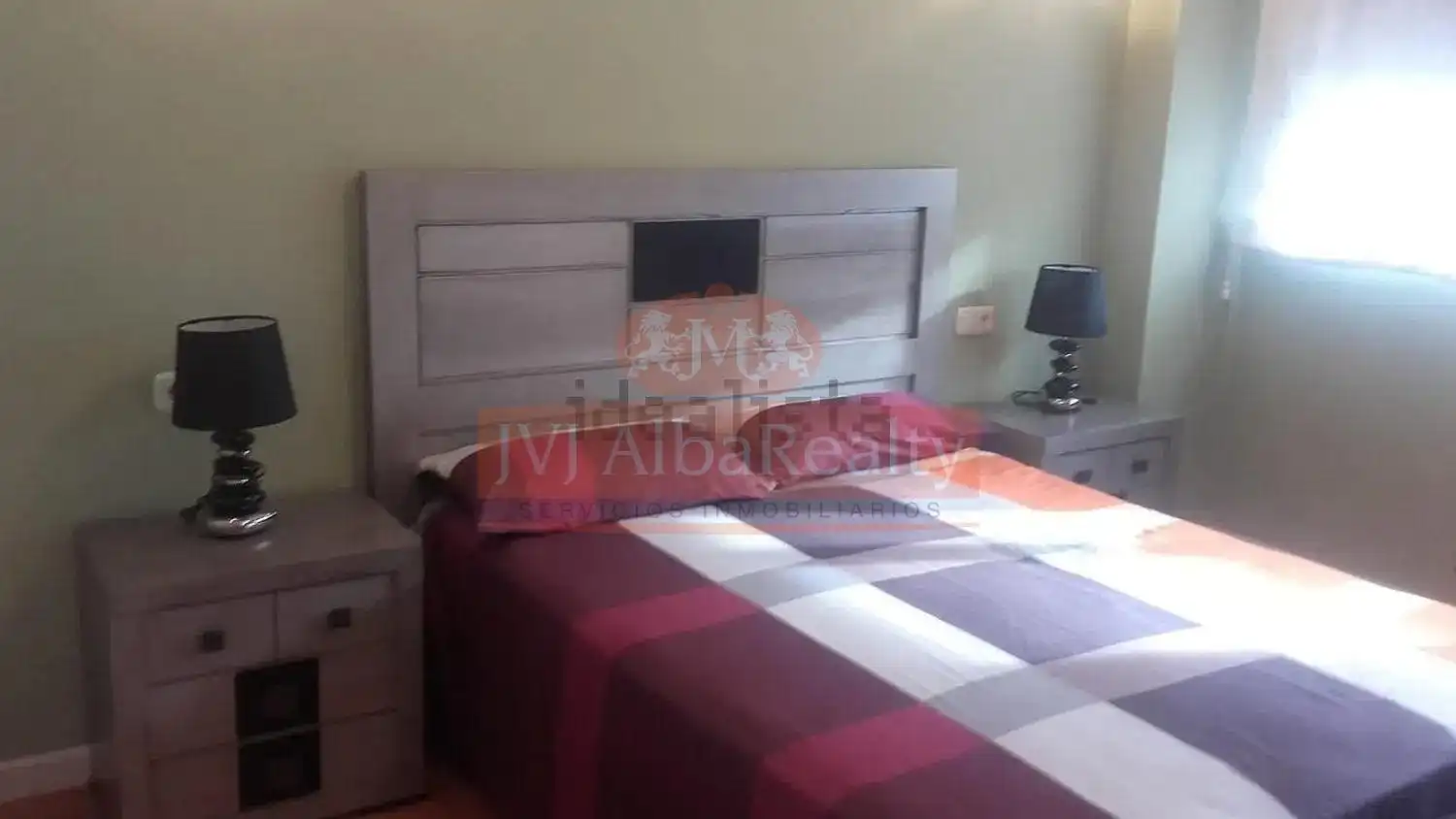Habitación de Casa adosada de alquiler en Albacete con Aire acondicionado, Calefacción y Jardín privado