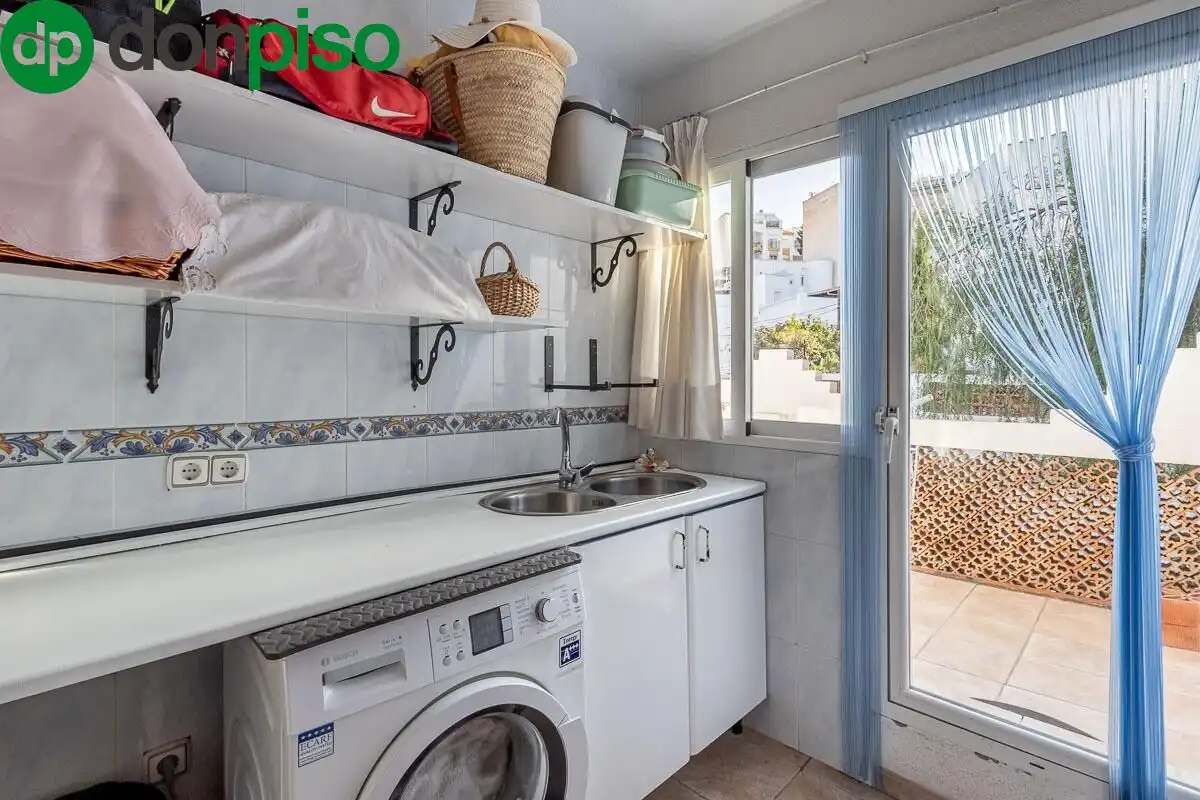 Casa amb piscina en venda a MARAVILLAS NORTE, LAS, imagen 37