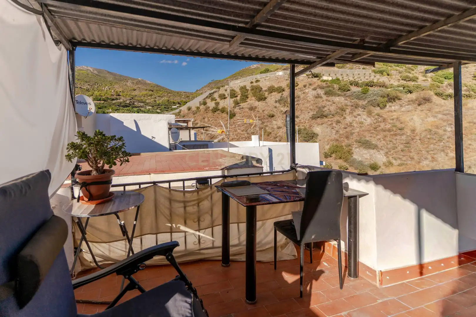 Terrassa de Casa o xalet en venda en Ítrabo