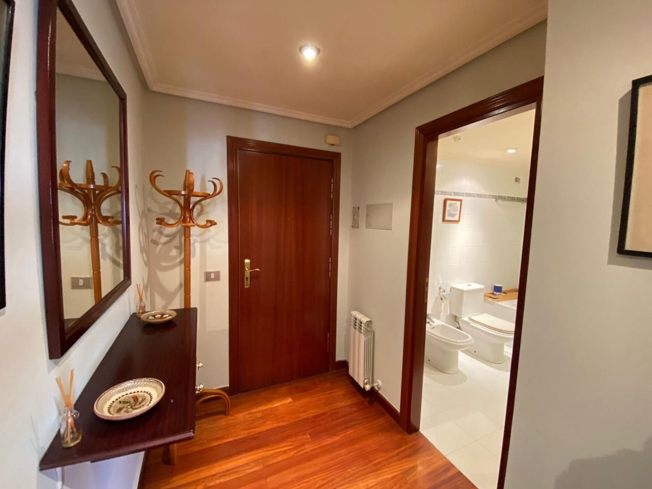 Pis en venda en Castro-Urdiales amb Calefacció, Parquet i Moblat