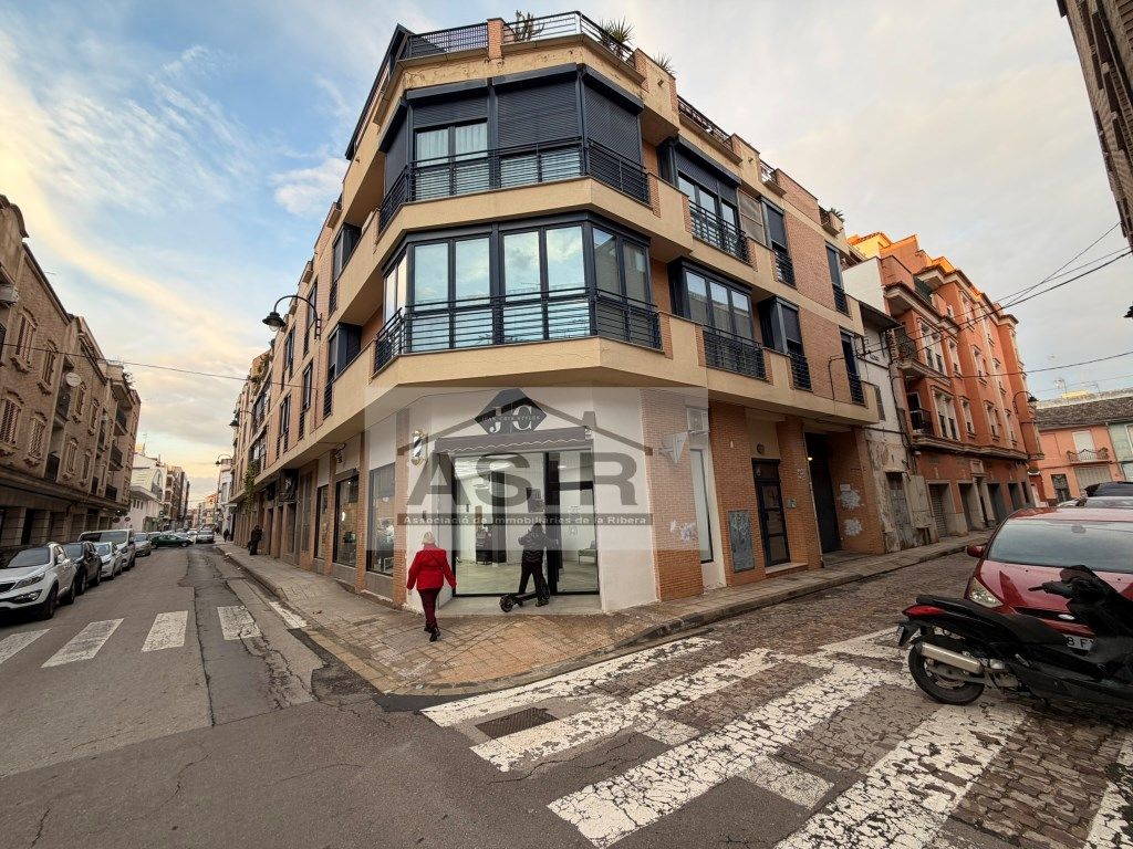 Exterior view of Garage for sale in Alzira