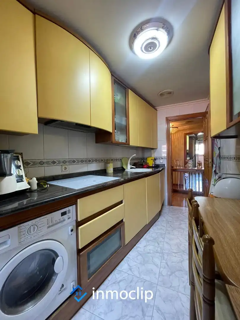 Cocina de Ático en venta en Salamanca con Calefacción y Terraza