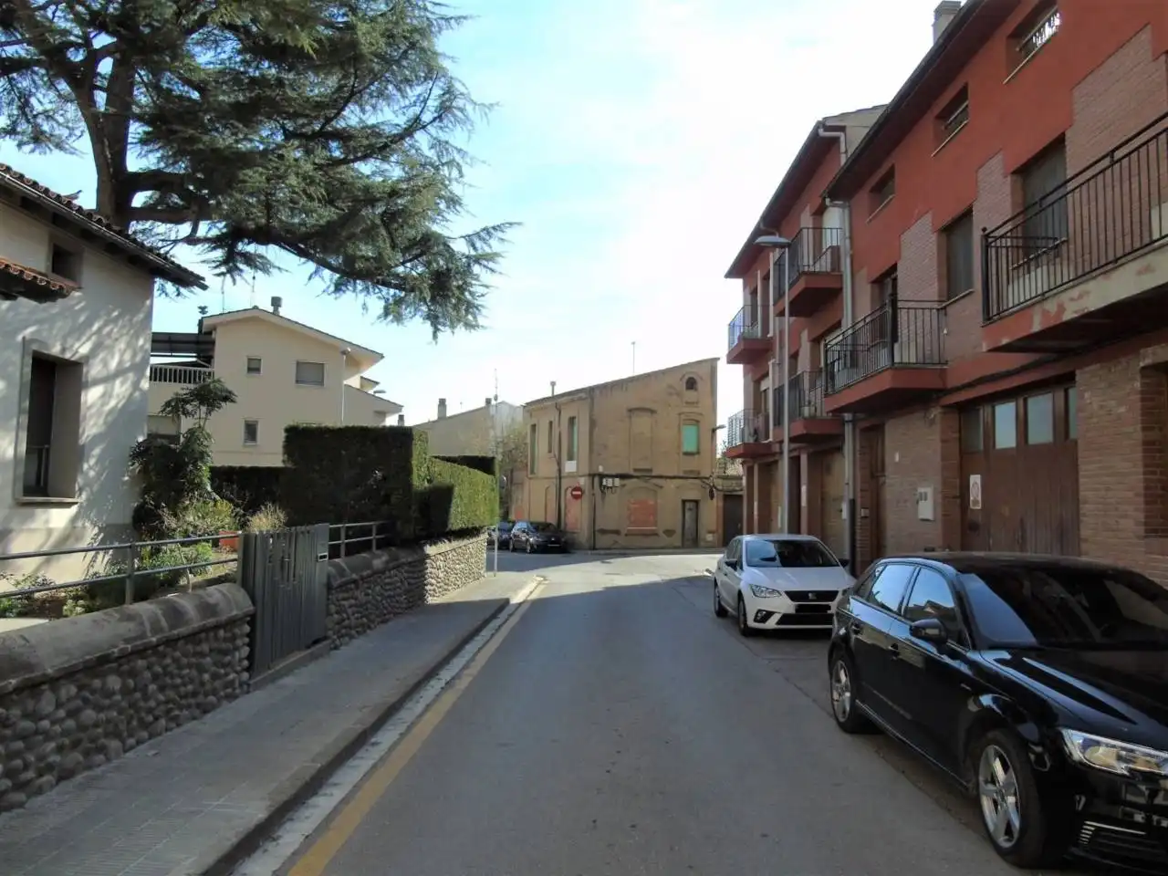 Parking with lift for sale in angel guimera, imagen 12