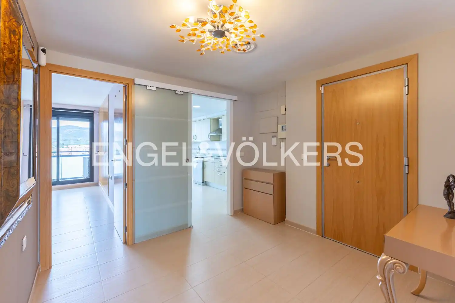 Wohnung zur Miete in Sagunto / Sagunt mit Klimaanlage, Heizung und Privatgarten