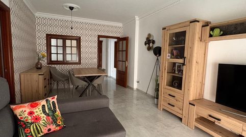 Foto 2 de Piso en venta en Salesianos, Utrera
