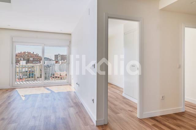 Piso en Venta en La Calzada - La Florida