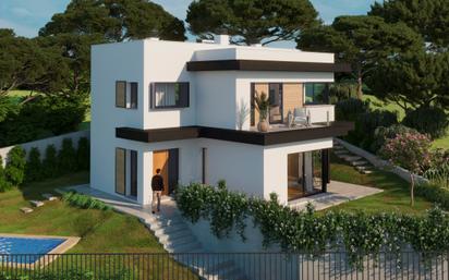 House or chalet for sale in Sant Pol de Mar  with Terrace, Swimming Pool and Balcony