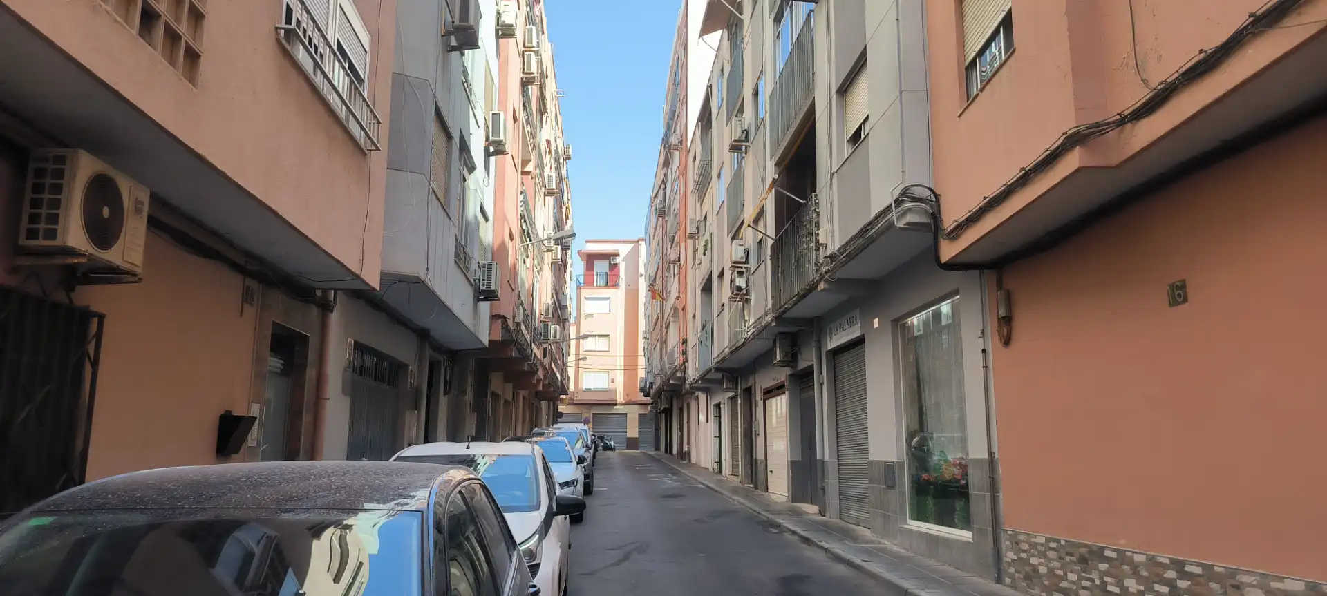 Exterior view of Flat for sale in Almería  with Air Conditioner, Furnished and Oven