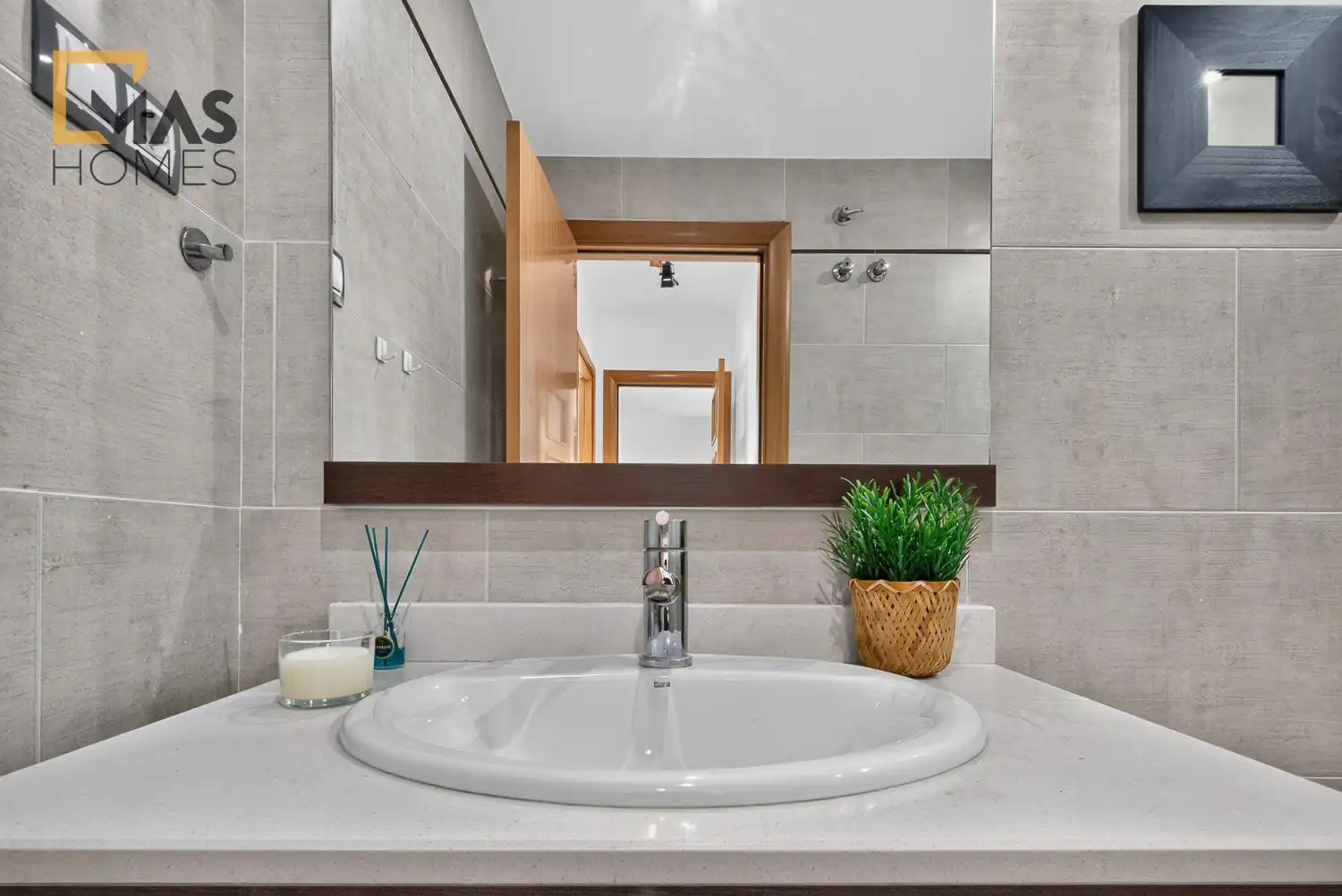 Baño de Piso en venta en Terrassa con Aire acondicionado, Calefacción y Trastero