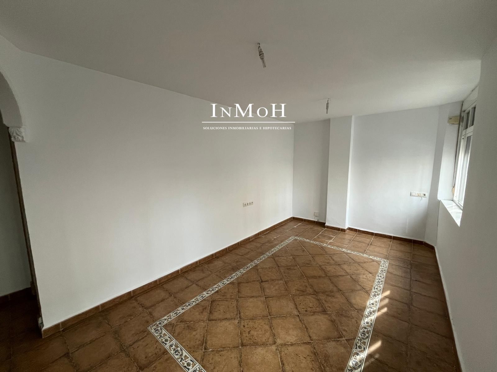 Living room of Flat for sale in San Fernando  with Air Conditioner