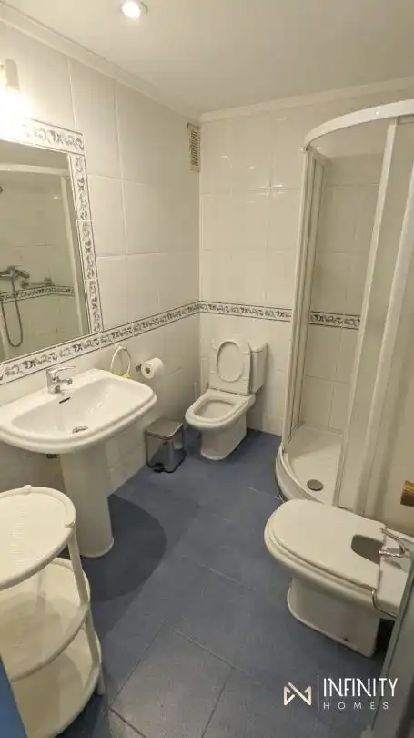 Flat with terrace to rent in Sabino Arana Etorbidea, imagen 10