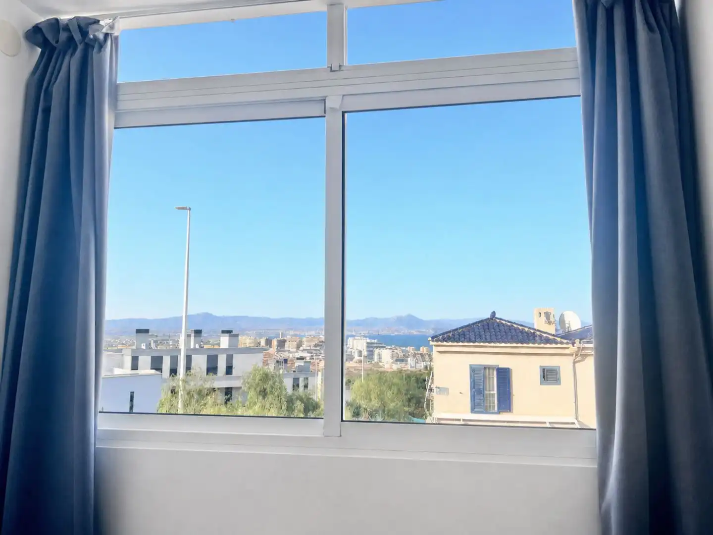 Vista exterior de Casa o chalet en venta en Santa Pola con Aire acondicionado, Terraza y Balcón