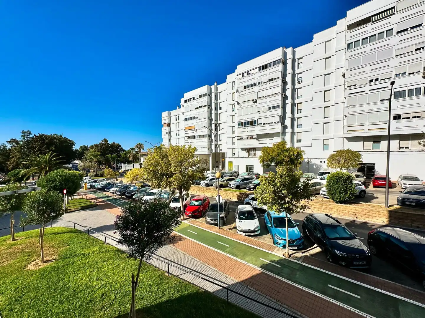 Flat with lift for sale in Barriada de Andalucía - Ardila