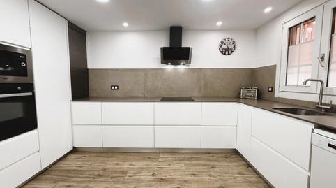 Foto 3 de Casa adosada en venda a Palau-solità i Plegamans, Barcelona