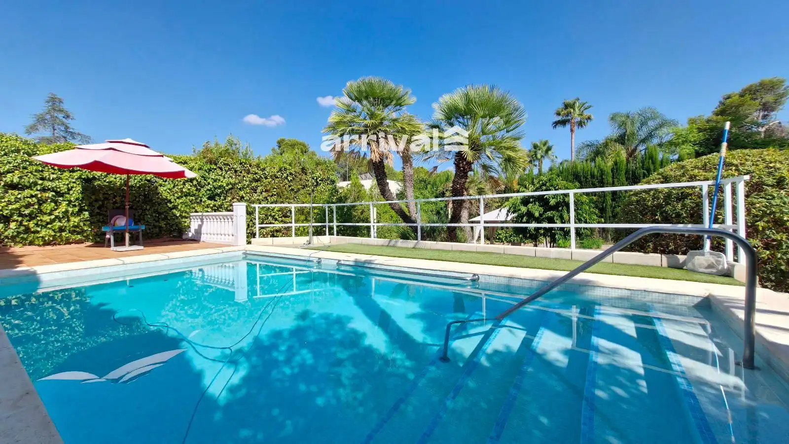 Piscina de Casa o chalet en venta en Paterna con Aire acondicionado, Jardín privado y Terraza