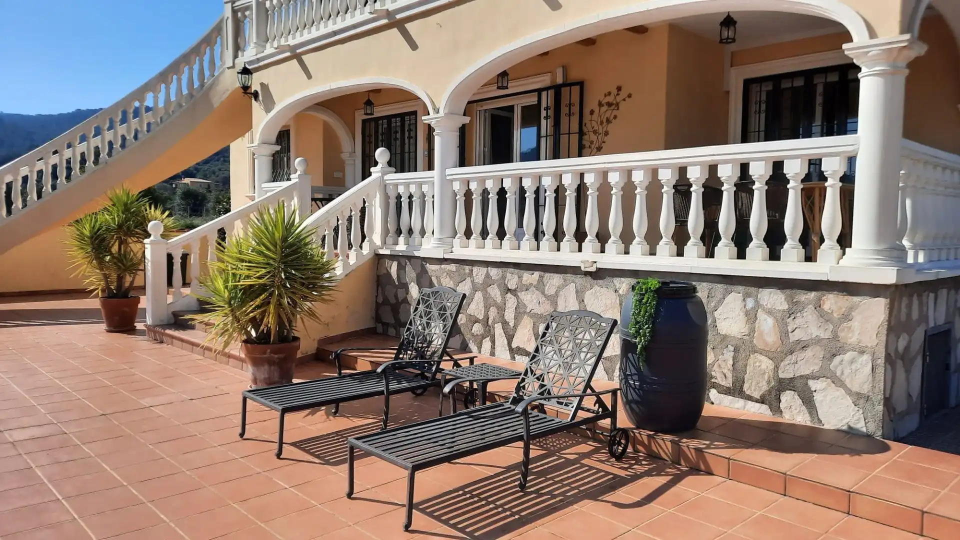 Terrassa de Finca rústica en venda en Benidoleig amb Jardí privat, Terrassa i Piscina