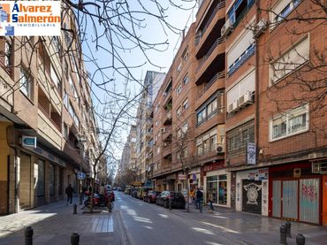 Piso con ascensor en venta en Calle de Pedro Antonio de Alarcón