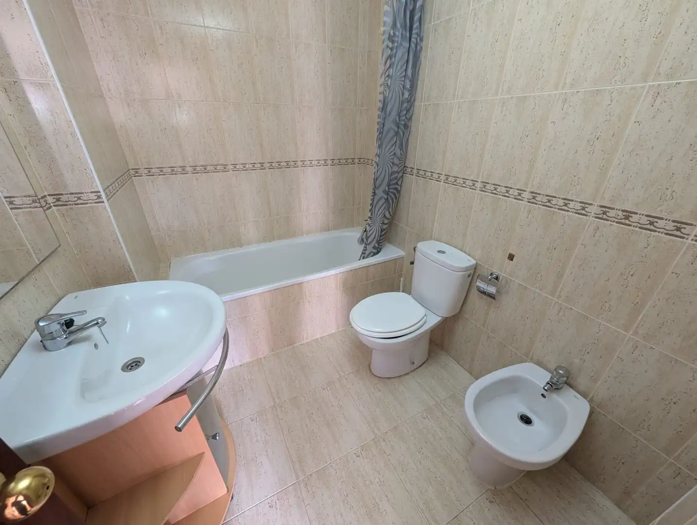 Bathroom of Flat for sale in Torredembarra  with Heating, Parquet flooring and Terrace