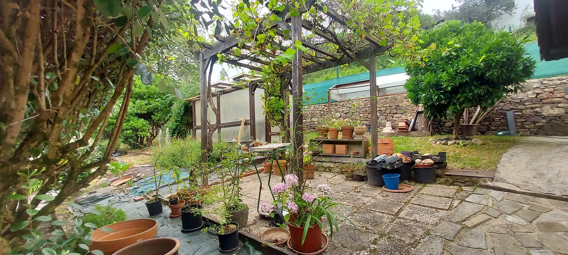 Jardí de Finca rústica en venda en Salas amb Calefacció, Jardí privat i Parquet