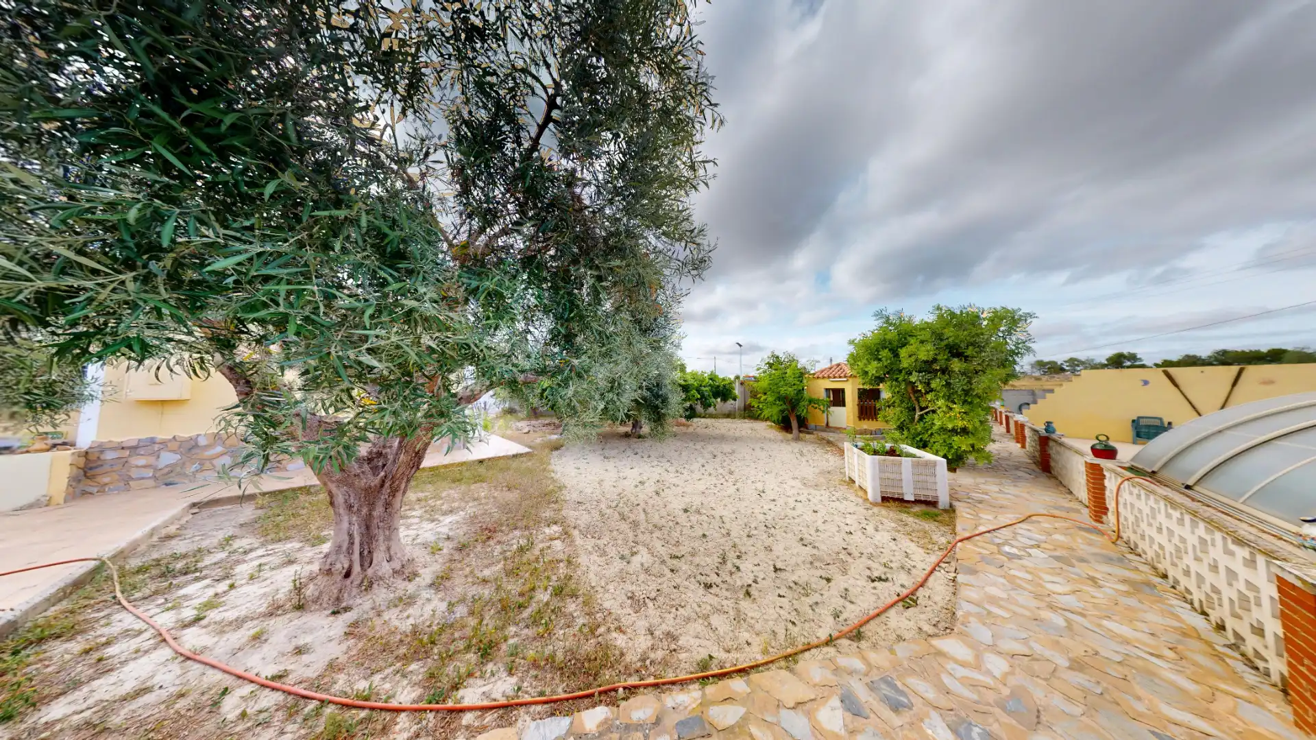 Garden of Houses for sale in Elche / Elx  with Air Conditioner, Heating and Private garden