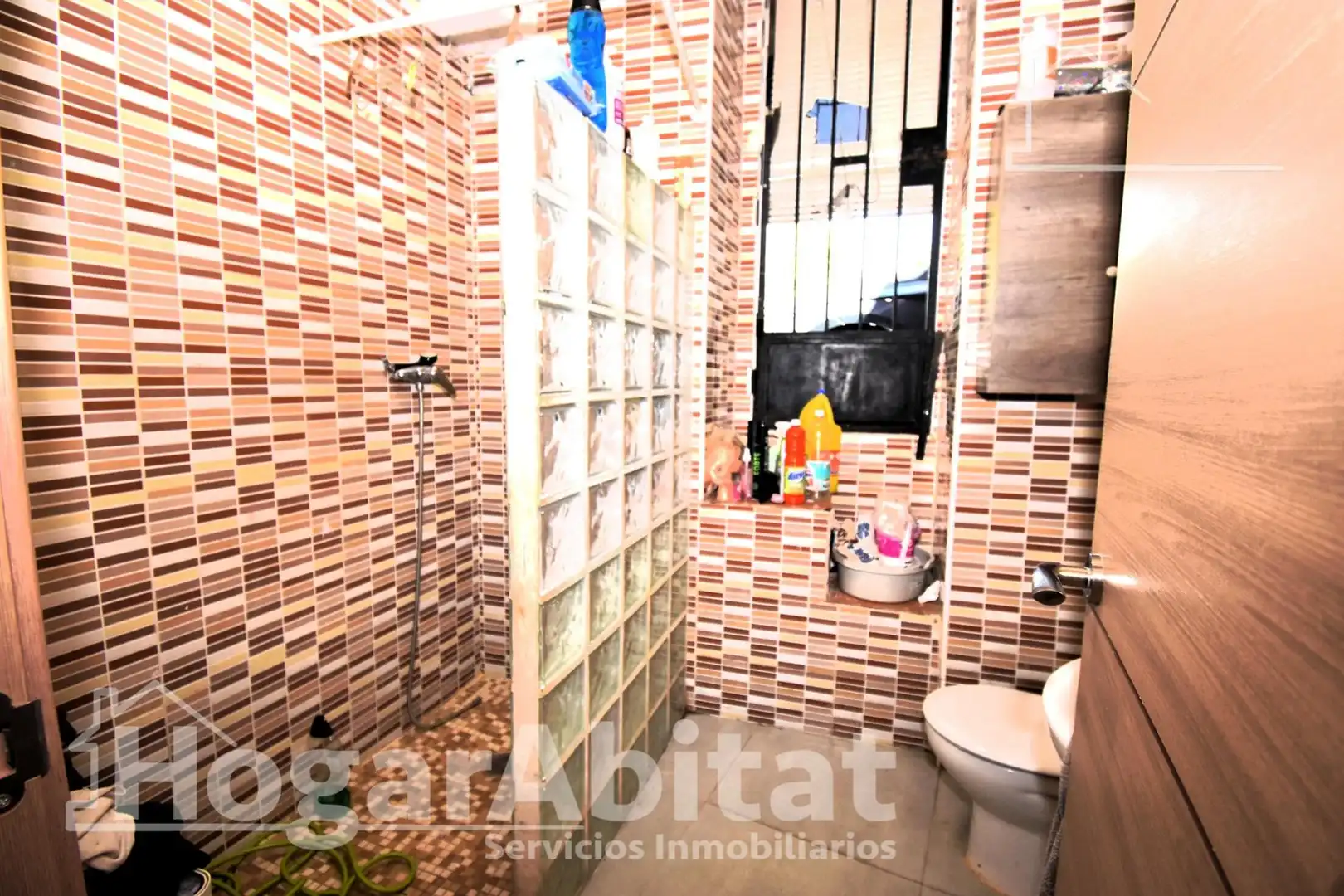 Baño de Piso en venta en Alzira con Aire acondicionado