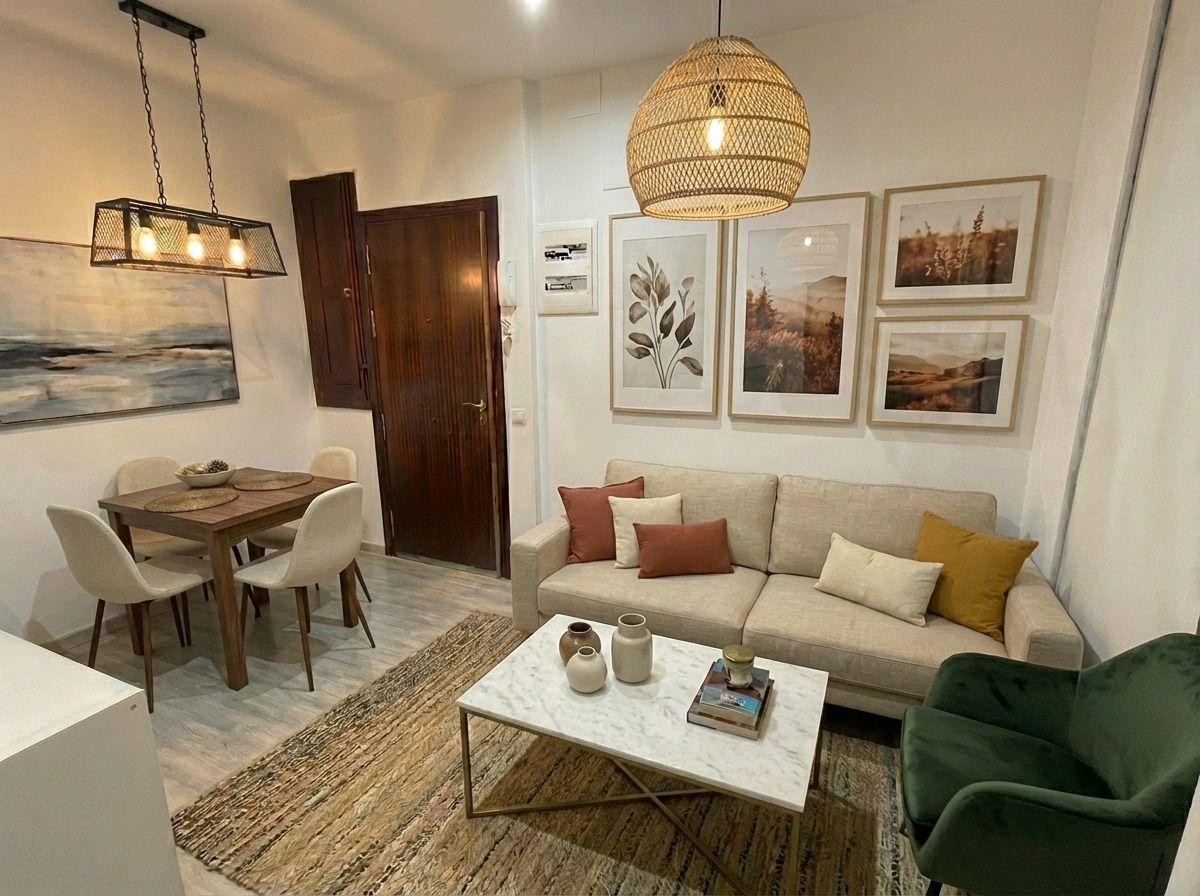 Sala de estar de Piso en venta en  Madrid Capital con Calefacción, Horno y Lavadora