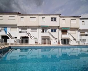 Piscina de Casa adosada en venda en Casavieja amb Calefacció, Terrassa i Traster