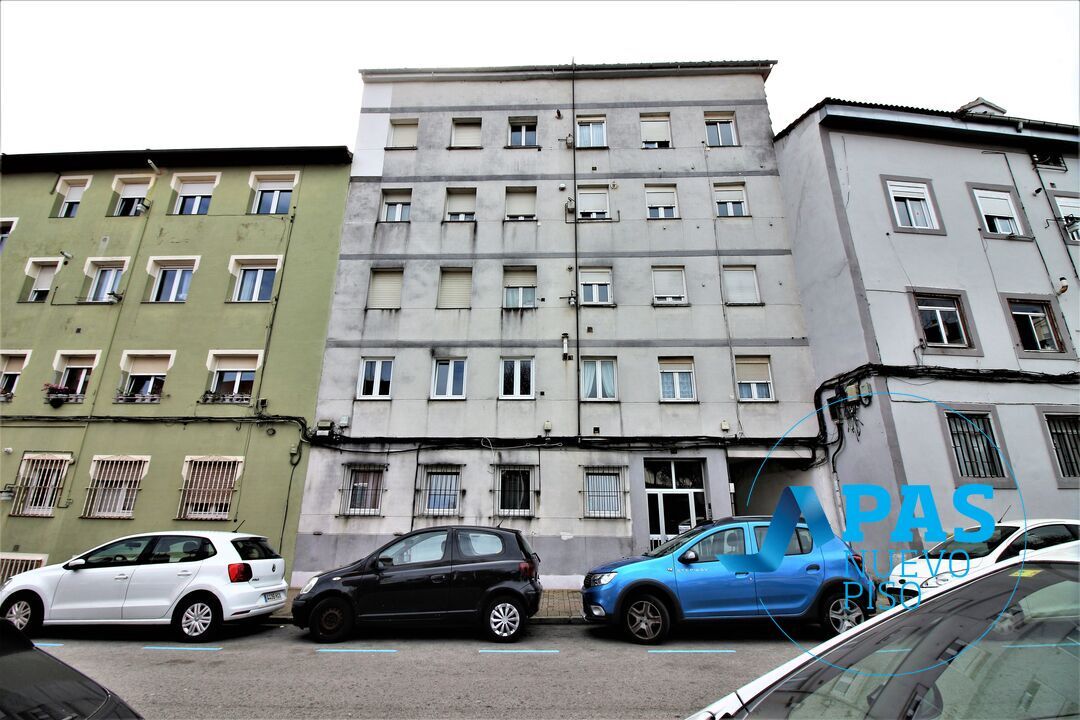 Vista exterior de Piso en venta en Santander con Amueblado