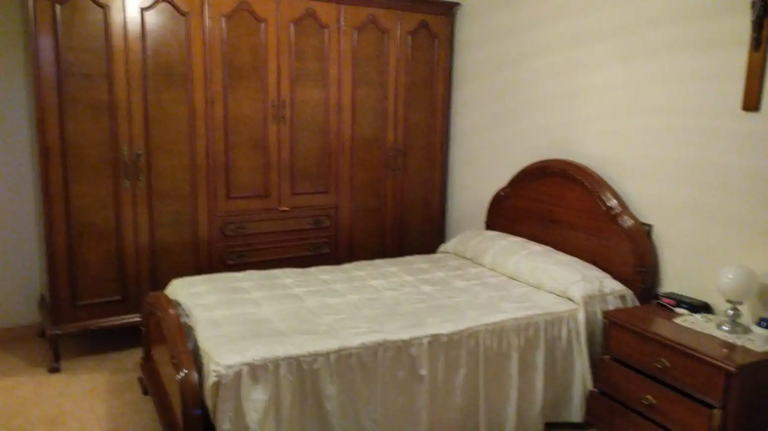 Dormitori de Casa adosada en venda en El Redal amb Calefacció i Jardí privat