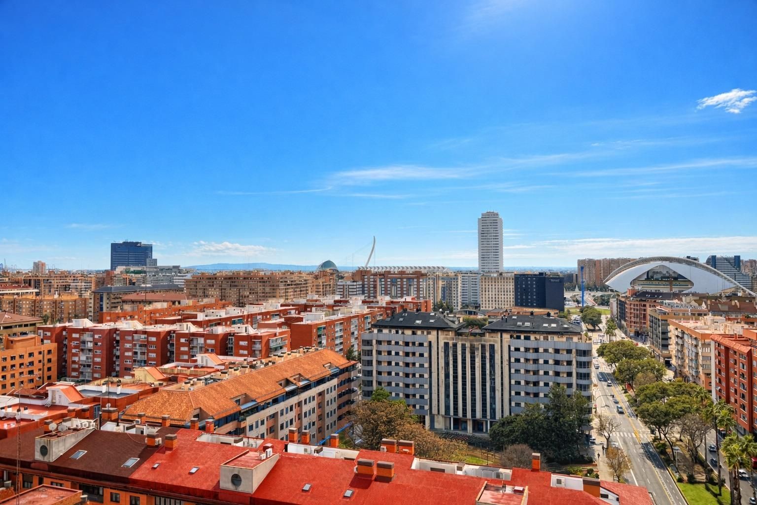 Exterior view of Attic for rent in  Valencia Capital  with Air Conditioner, Terrace and Furnished