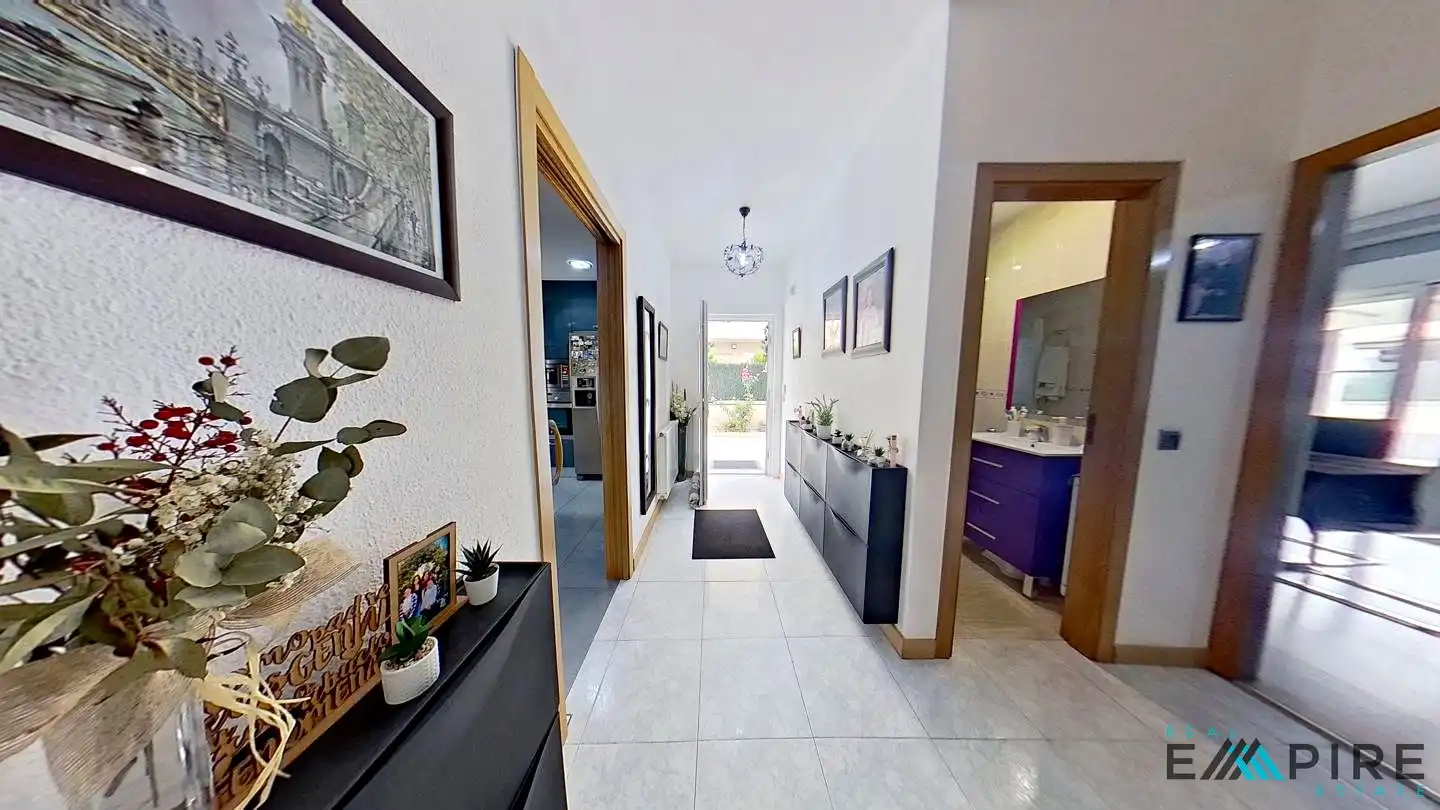 Semi-detached house with pool for sale in Ugena, imagen 12
