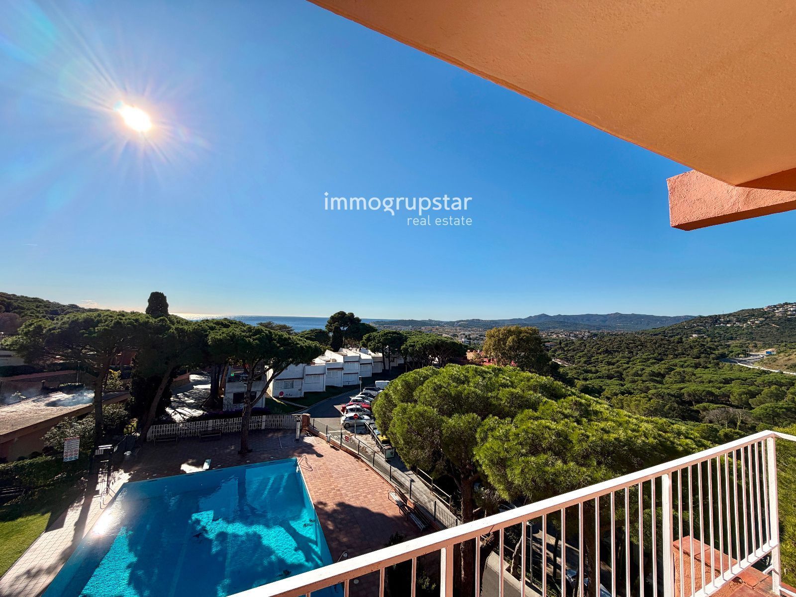 Vista exterior de Apartament en venda en Castell d'Aro, Platja d'Aro i s'Agaró amb Terrassa, Piscina i Balcó