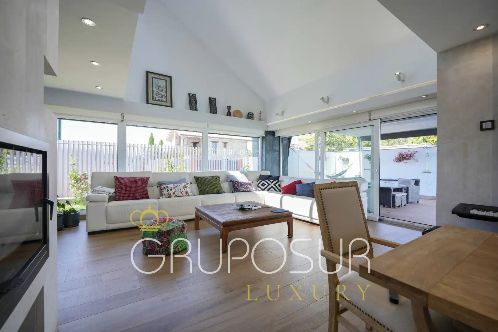 Sala de estar de Casa o chalet en venta en Valladolid con Aire acondicionado, Calefacción y Jardín privado