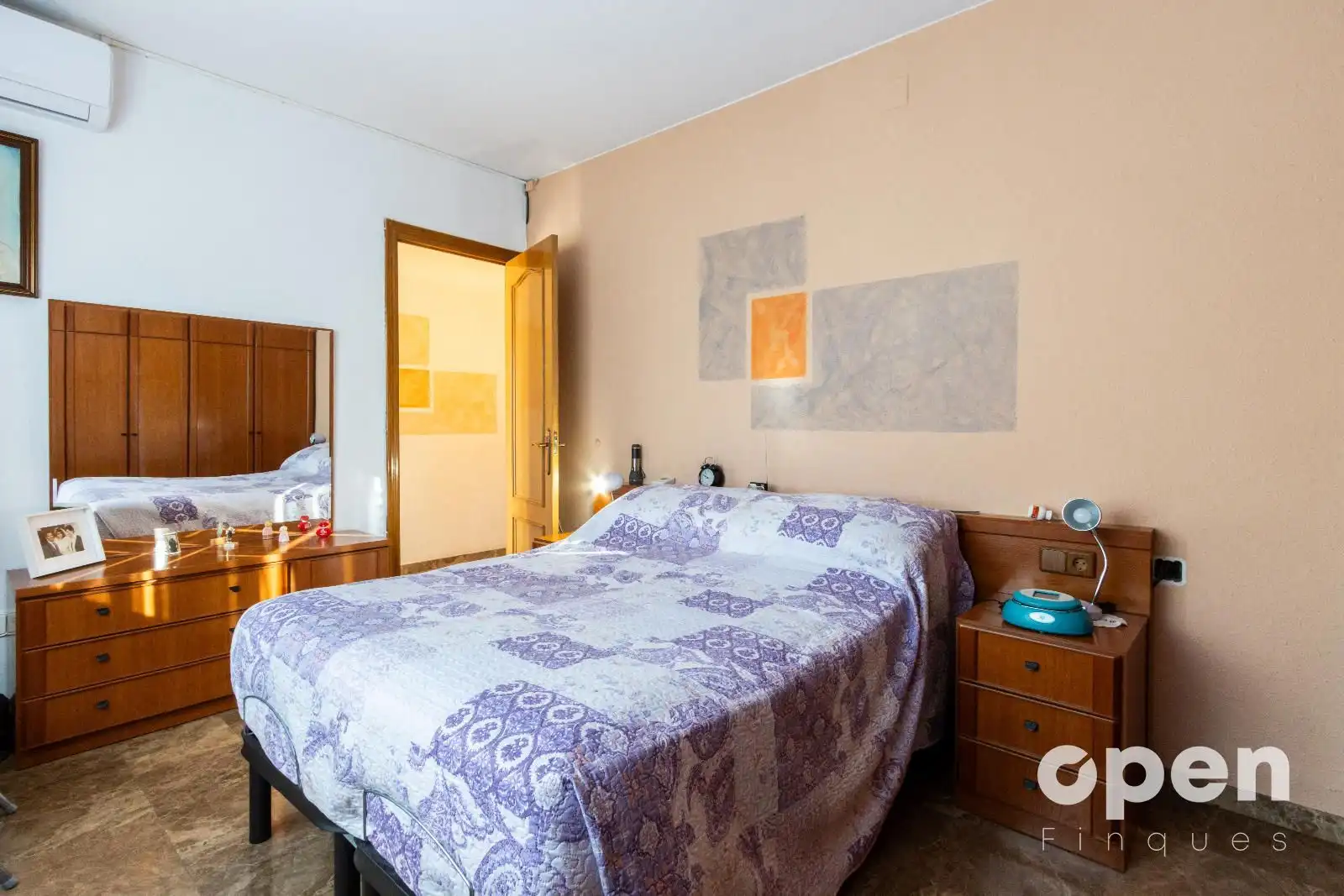 Habitación de Casa o chalet en venta en Terrassa con Aire acondicionado, Calefacción y Terraza
