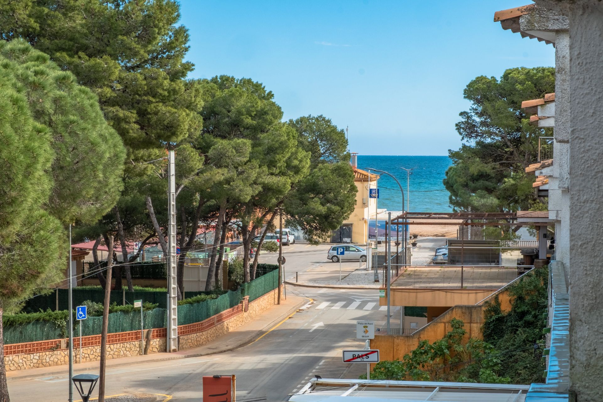 Exterior view of Apartment for sale in Pals  with Air Conditioner, Heating and Terrace