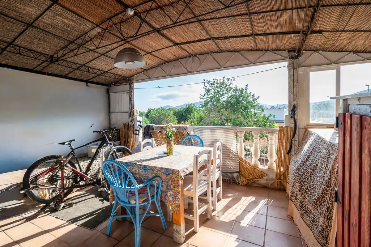 Flat with terrace for sale in Carrer de Cèsar Puget Riquer, imagen 3