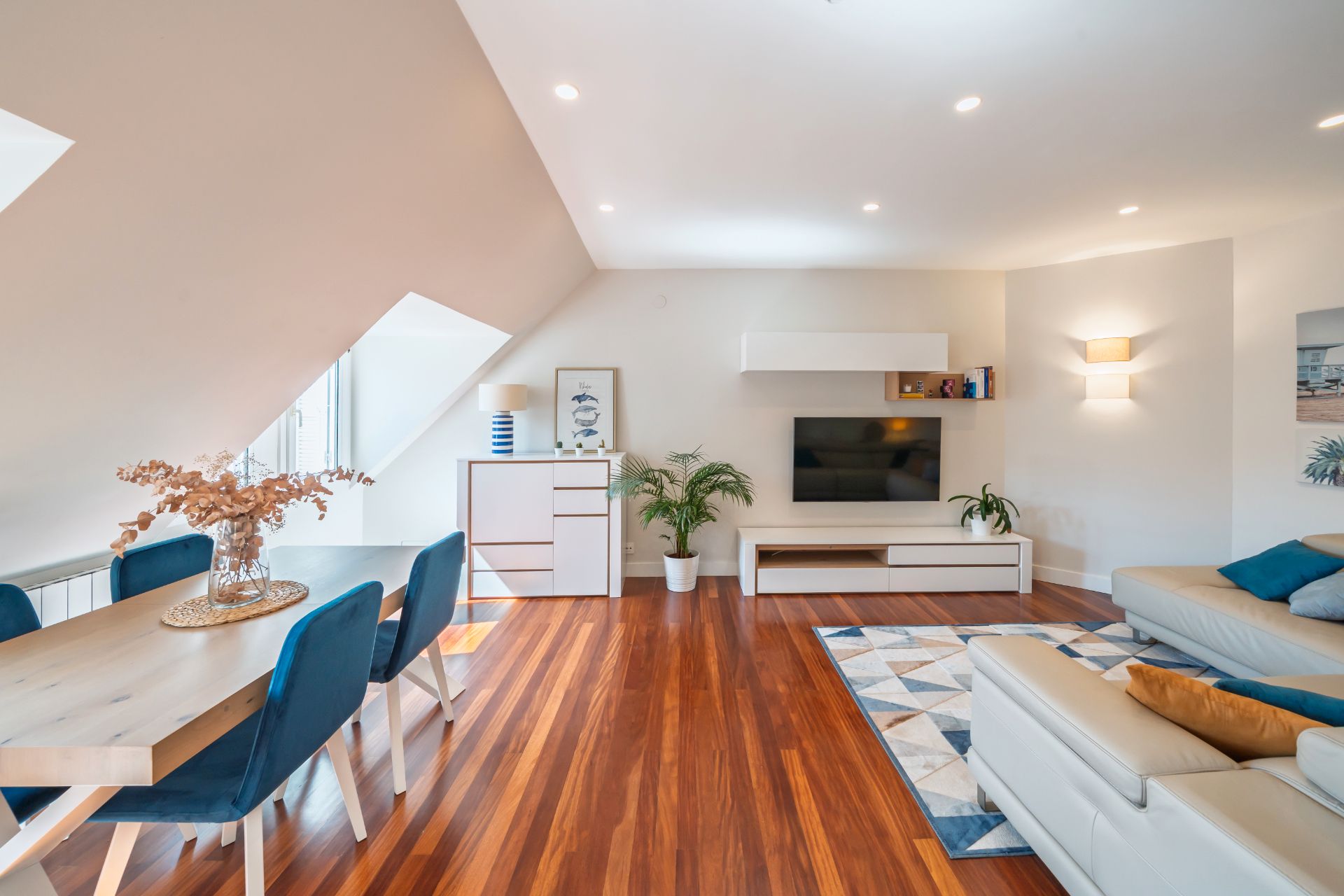 Living room of Duplex for sale in Bilbao   with Heating, Storage room and Furnished