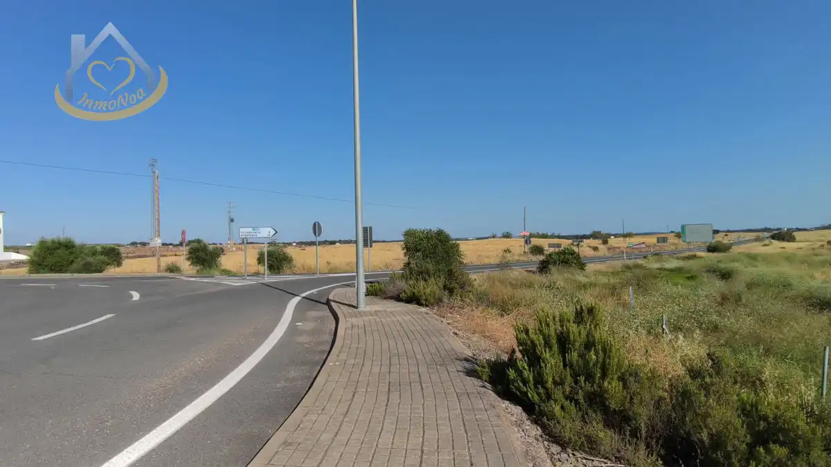 Grundstücke zum Verkauf in San Silvestre de Guzmán