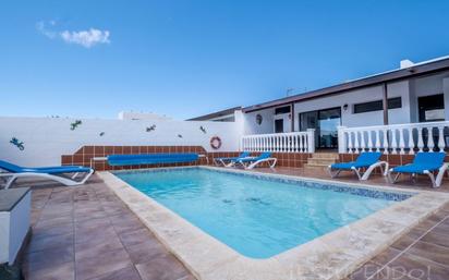 Piscina de Casa o xalet en venda en Yaiza