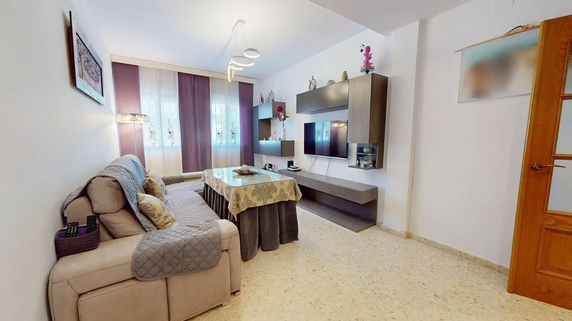 Sala de estar de Casa adosada en venta en La Guijarrosa con Aire acondicionado, Calefacción y Terraza