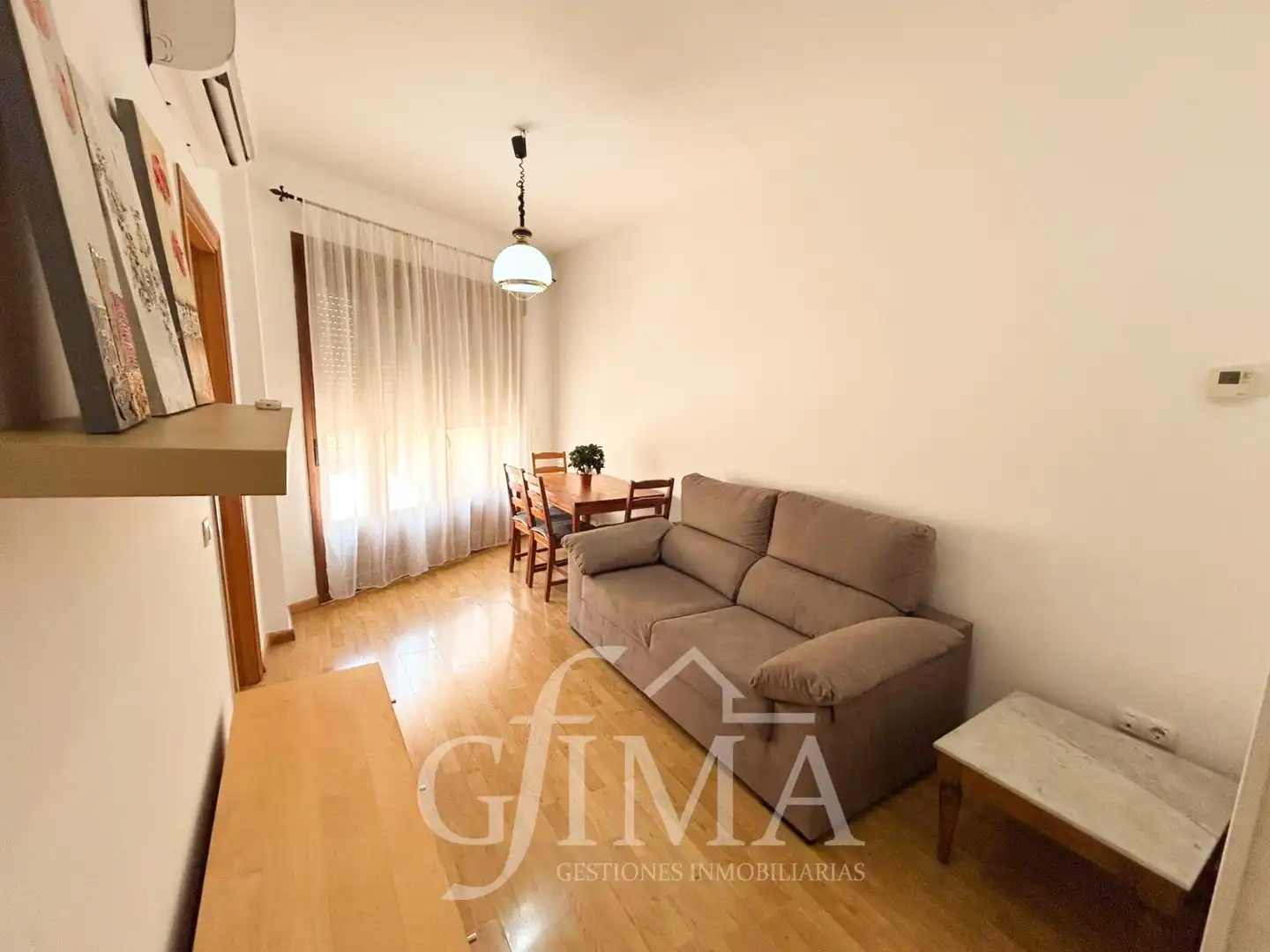 Living room of Ground floor for sale in Tomelloso  with Air Conditioner, Heating and Furnished
