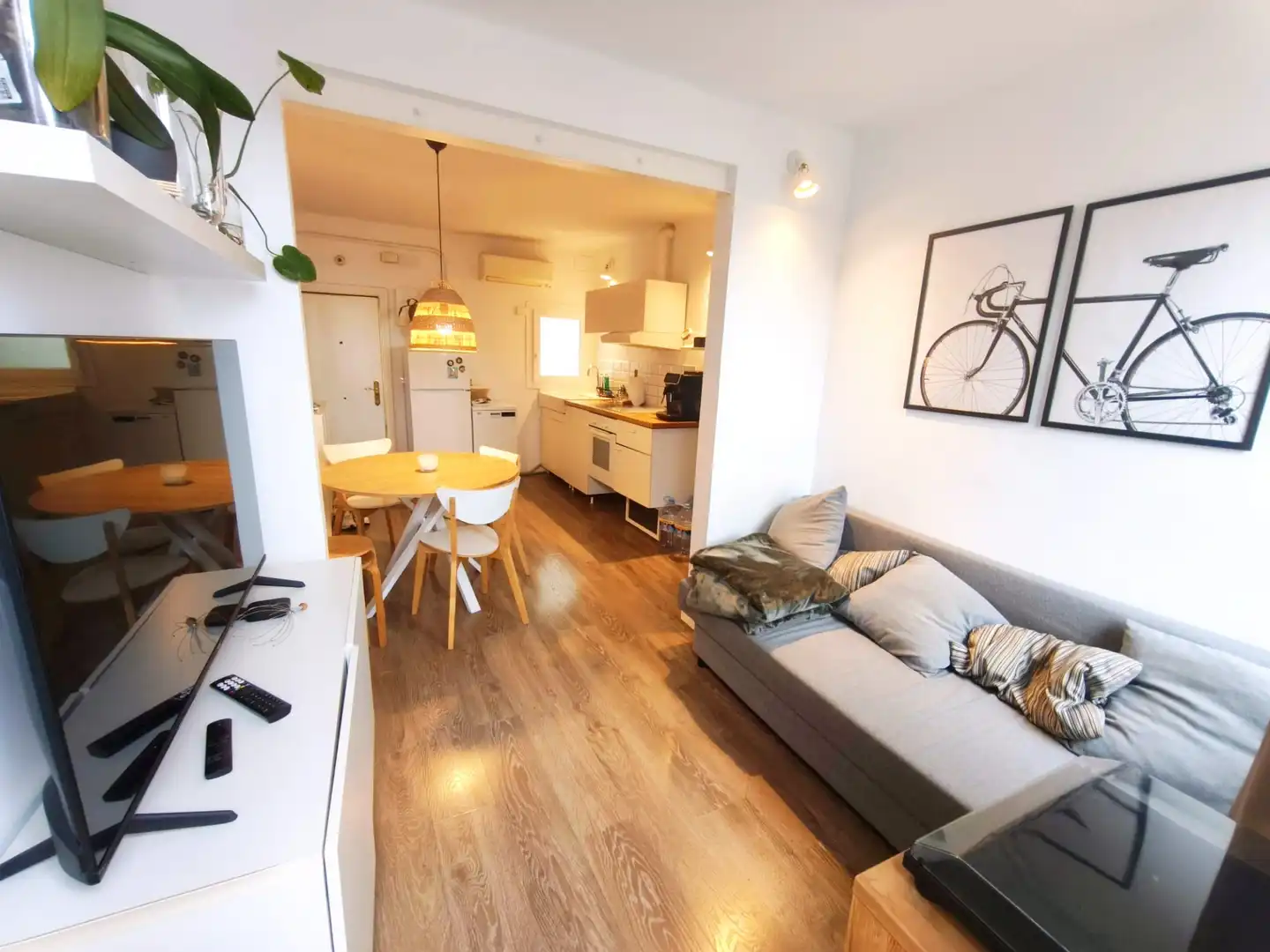 Piso en venta en Carrer de la Mina de la Ciutat, imagen 2