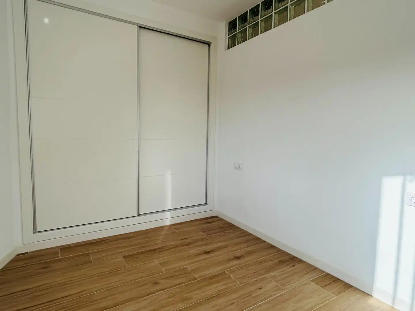 Dormitori de Apartament en venda en Pilar de la Horadada amb Terrassa